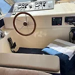 Botel Ipanema - Joli Bateau A Quai *