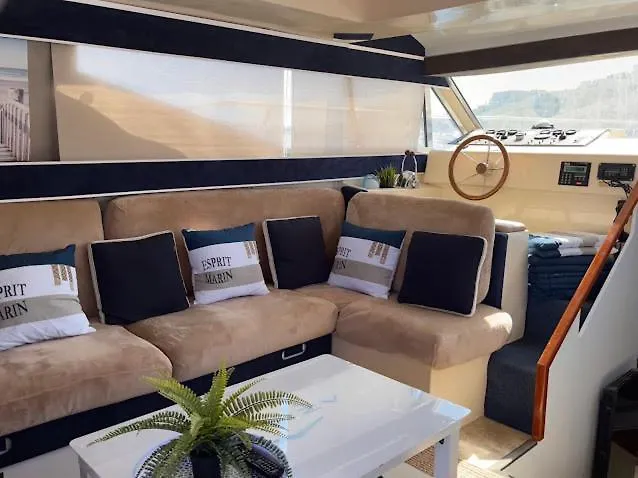 Ipanema - Joli Bateau A Quai Úszó hotel *